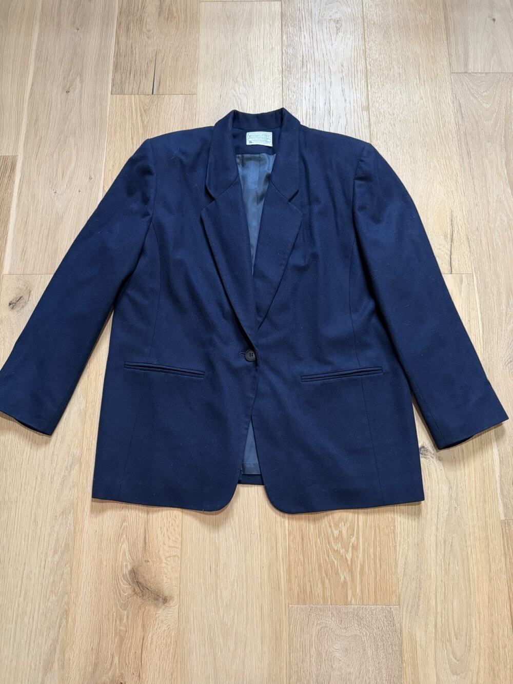 Vtg Pendleton Blazer Womens Plus 16 W Navy USA Classic 100% Virgin Wool Preppy